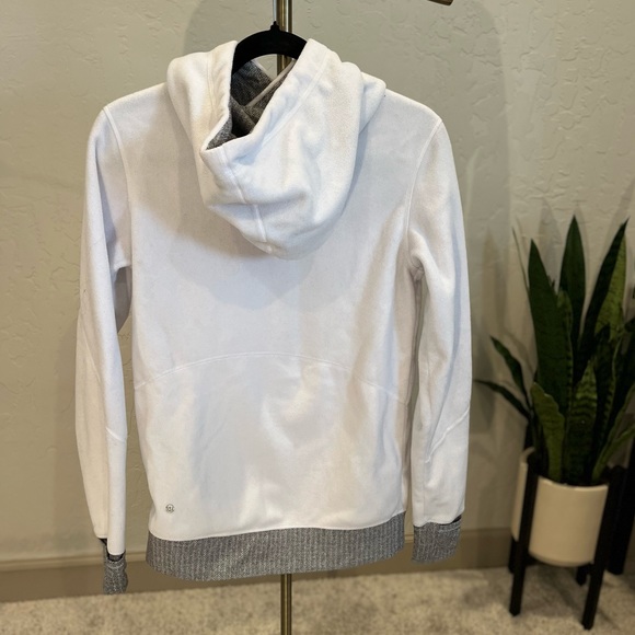 Lululemon Runaway Fleece Hoodie | Size 6 | Herringbone White/Grey GREAT Quality - Picture 2 of 8
